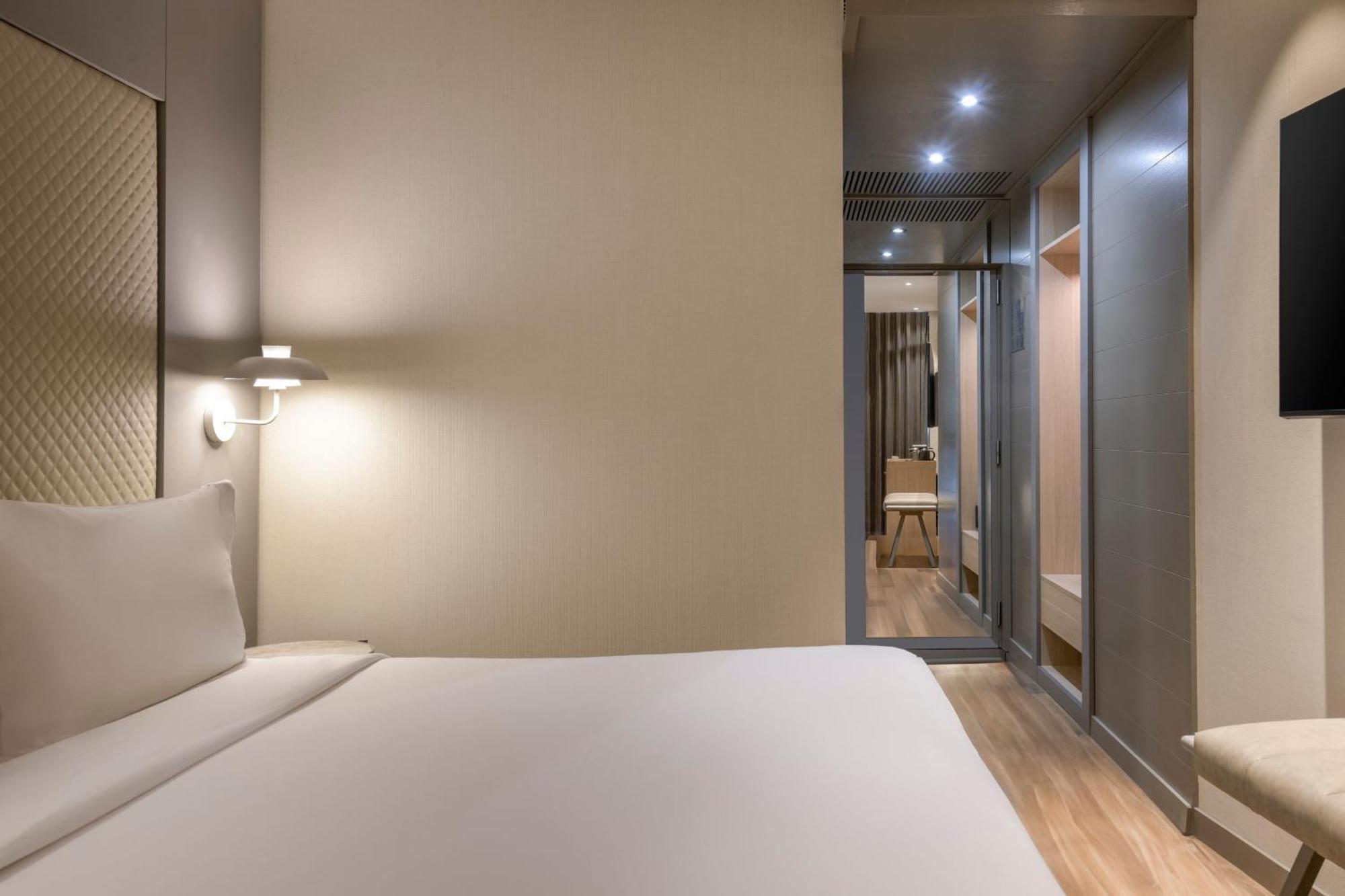 Ac Hotel Som By Marriott L'Hospitalet de Llobregat Eksteriør bilde